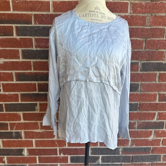 Silk Club Monaco Top    BD1 - Picture 1 of 7